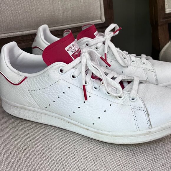 Adidas Sam Smiths Red - Picture 1 of 2